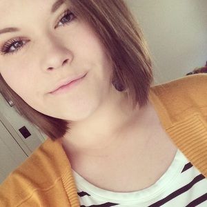 Meet your Posher, Cierra